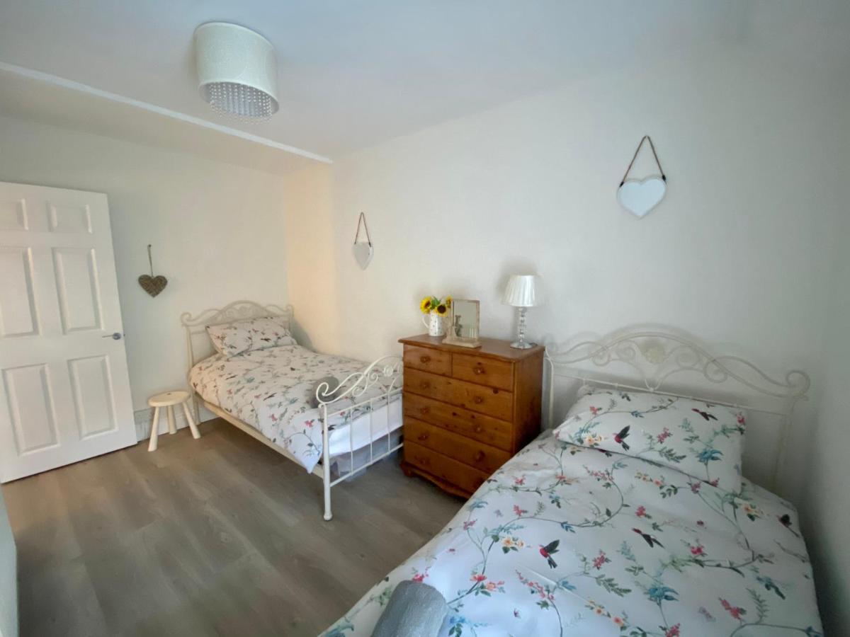 Ty-Nance Cottage Caerphilly Bagian luar foto